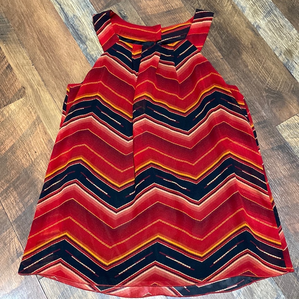 Red & black business casual tank top